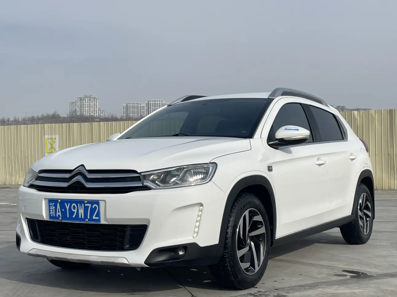 Citroën C3-XR  из Китая
