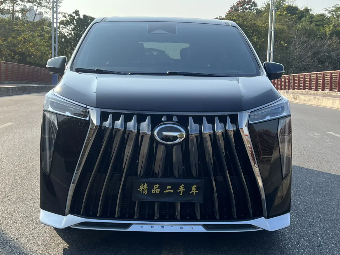 GAC Trumpchi M8  из Китая