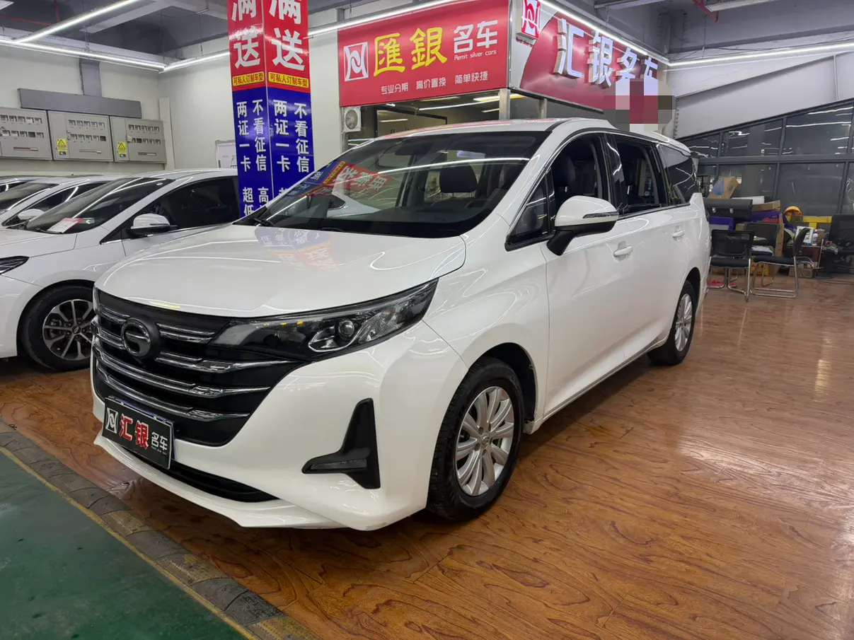 GAC Trumpchi M6  из Китая