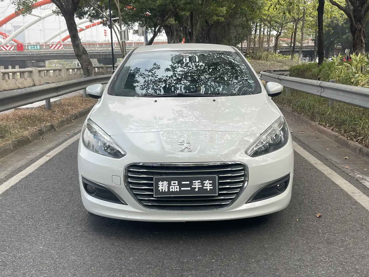 Peugeot 308  из Китая