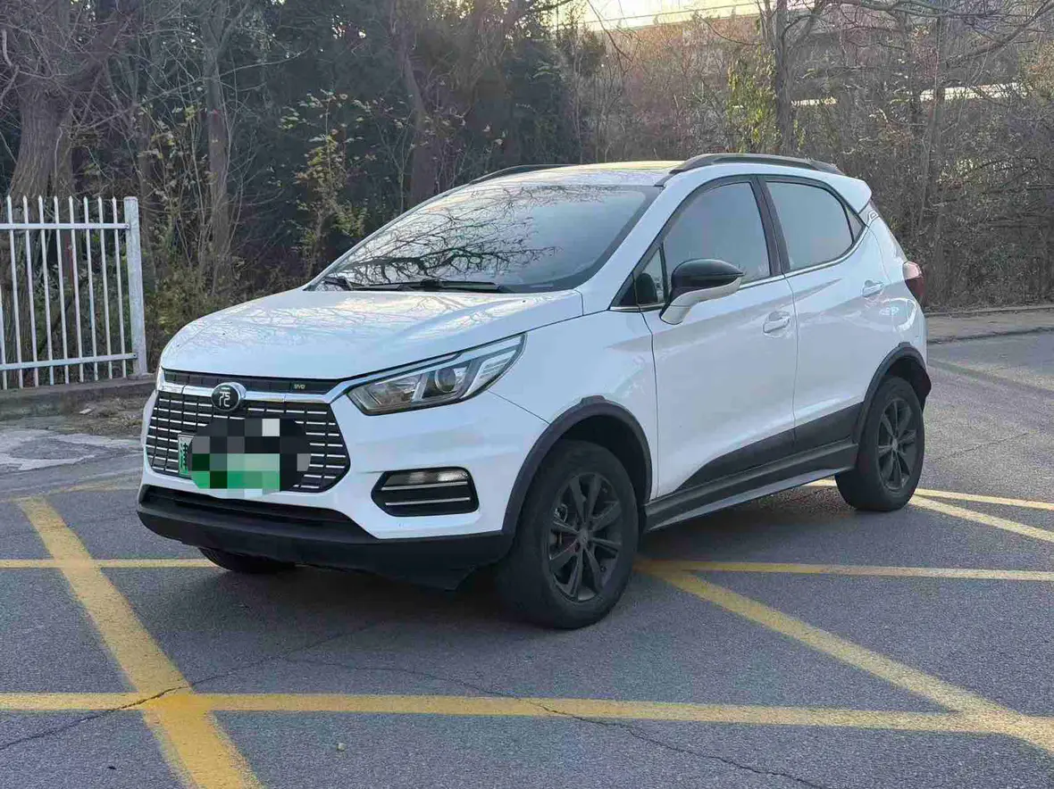 BYD Yuan EV  из Китая