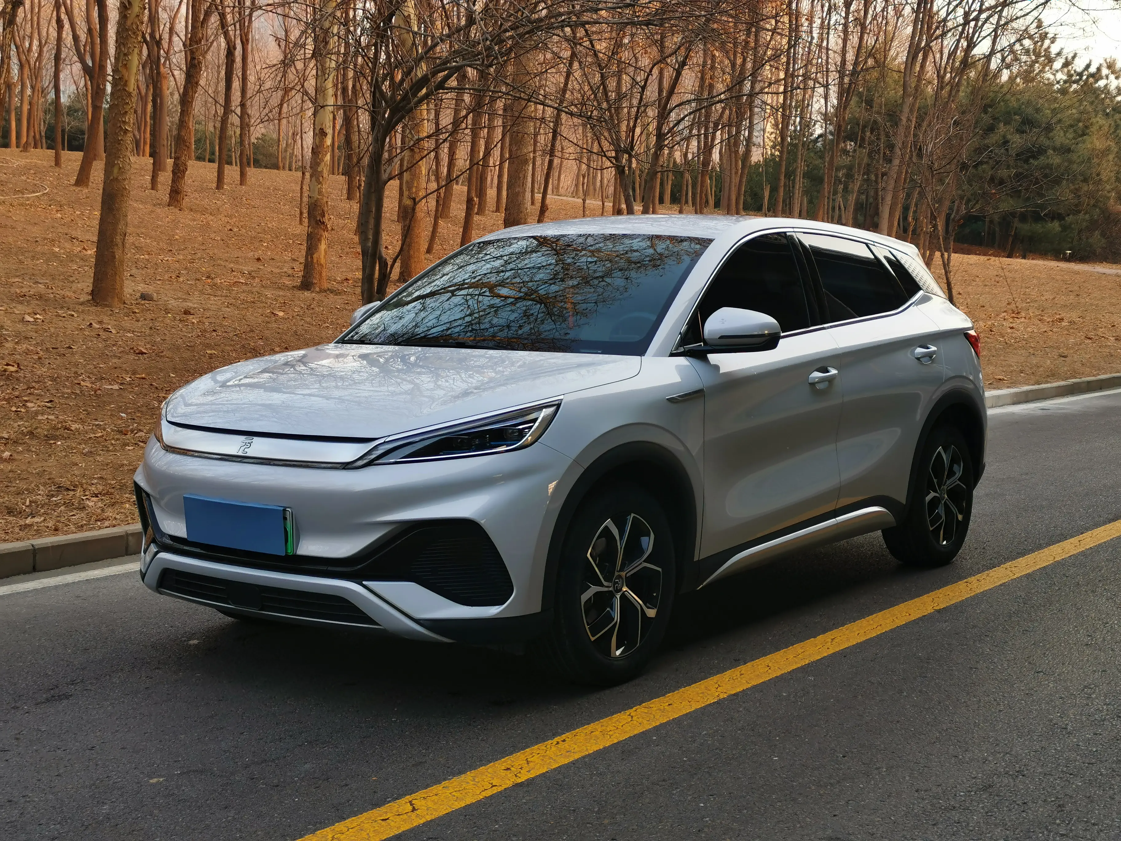 BYD Yuan PLUS  из Китая