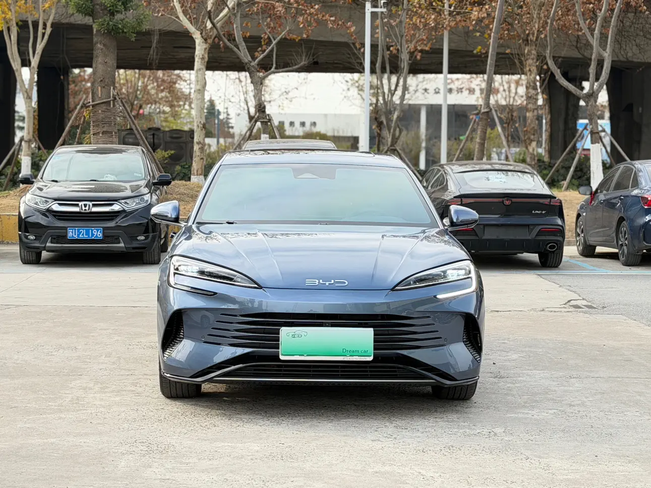 BYD Seal DM  из Китая