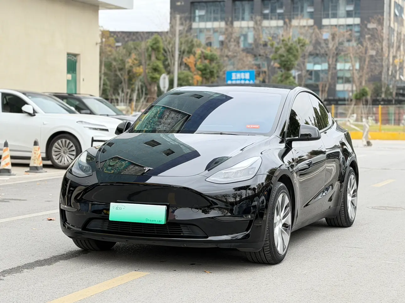 Tesla Model Y  из Китая