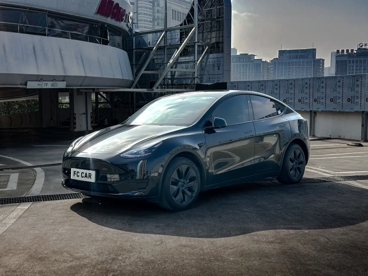 Tesla Model Y  из Китая