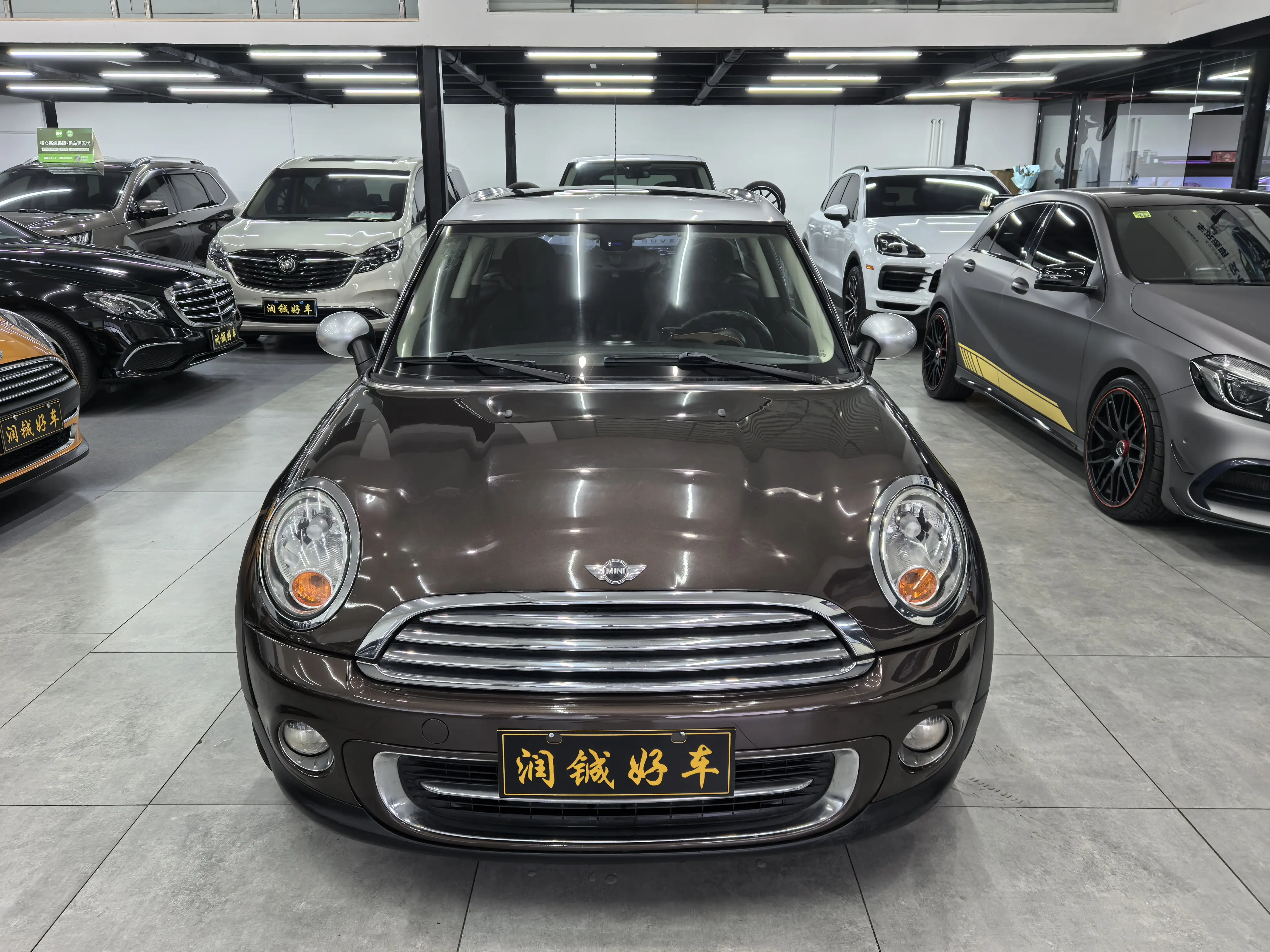 MINI CLUBMAN  из Китая