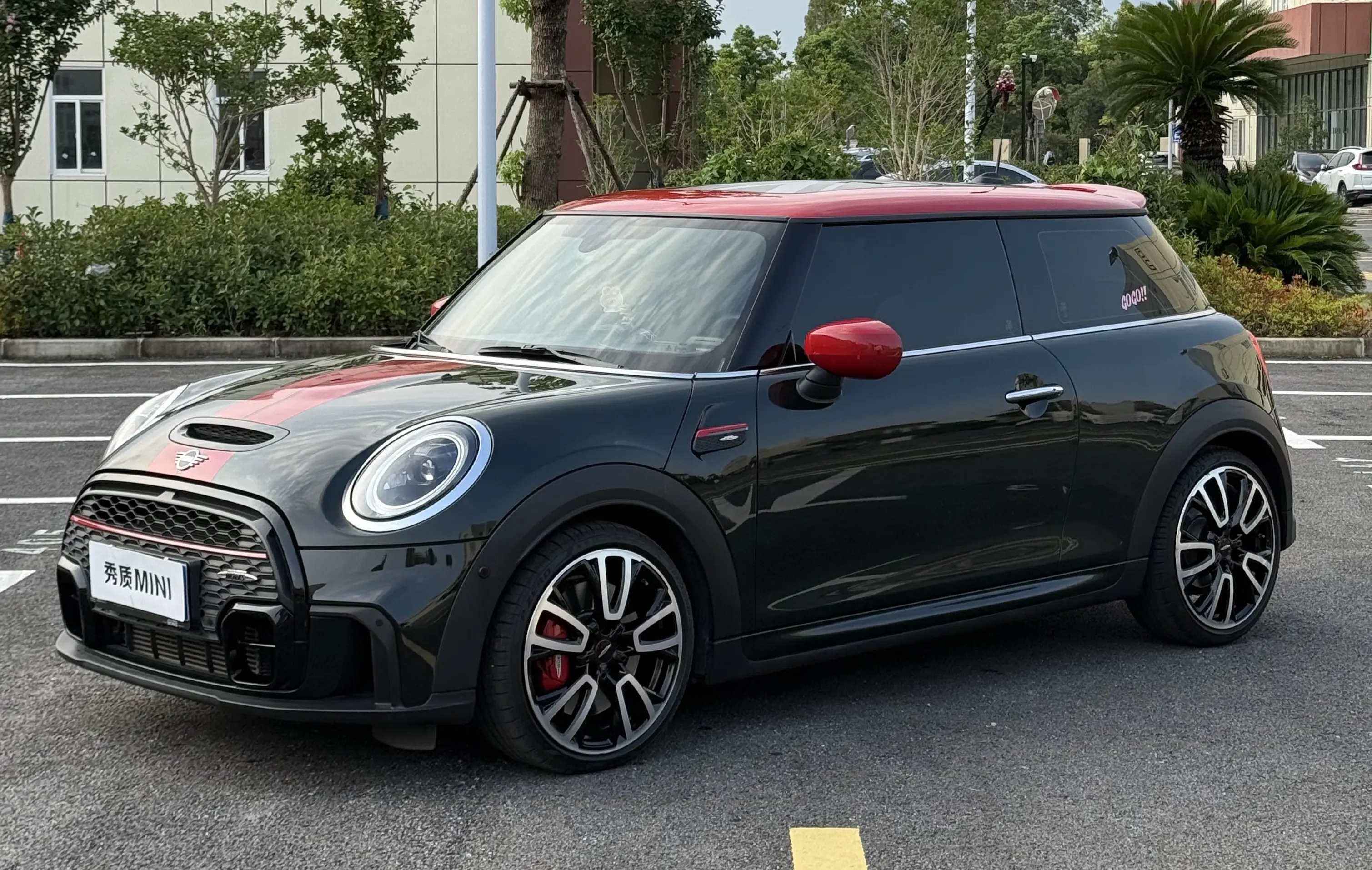 MINI JCW  из Китая