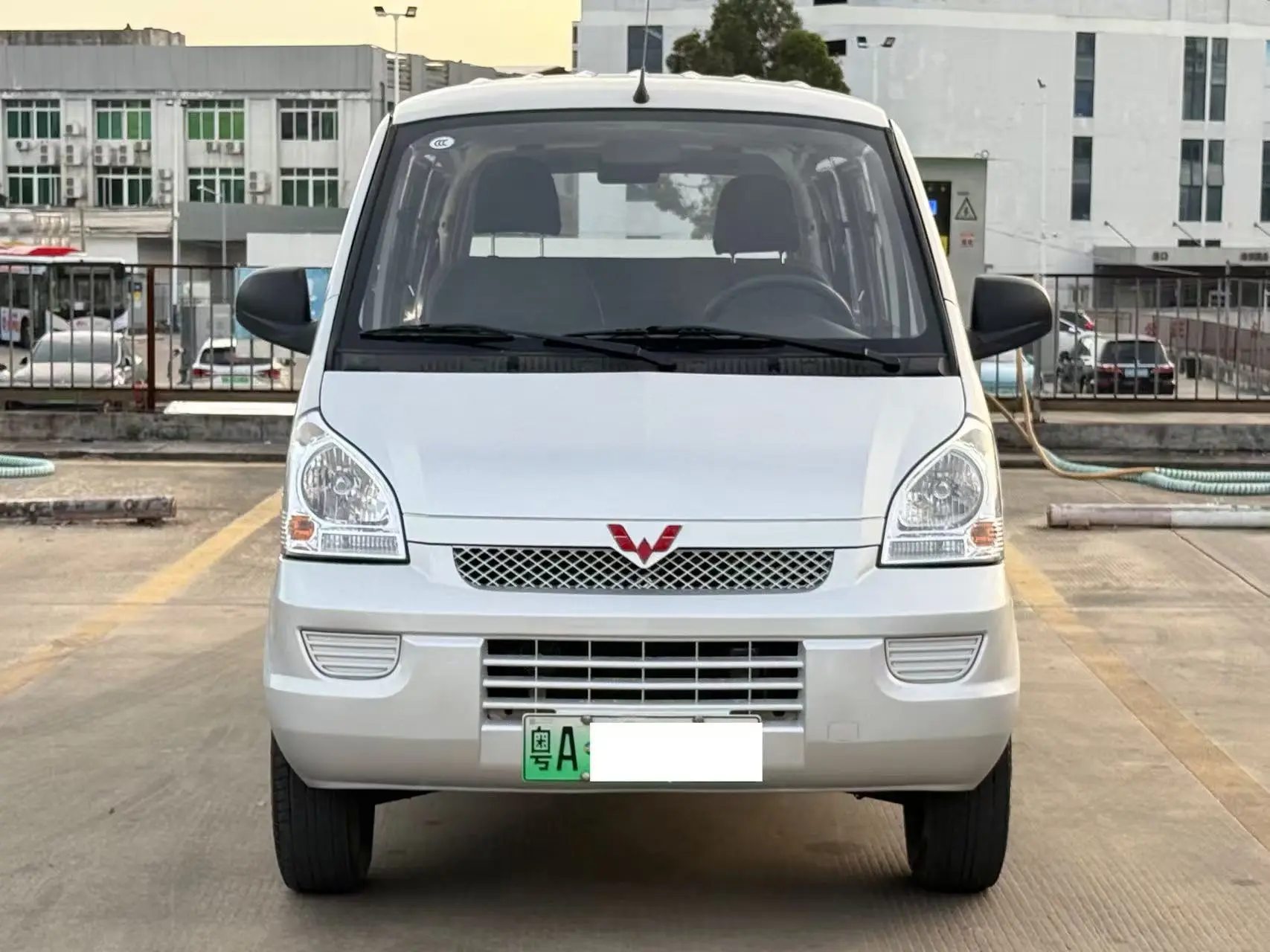 Wuling Rongguang EV  из Китая