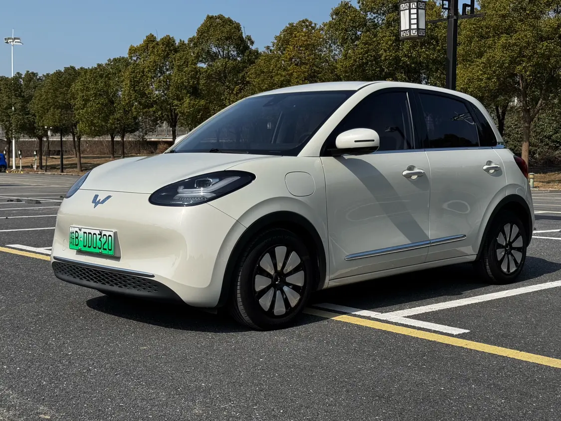 Wuling Bingo  из Китая