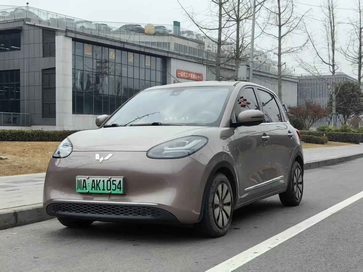 Wuling Bingo  из Китая