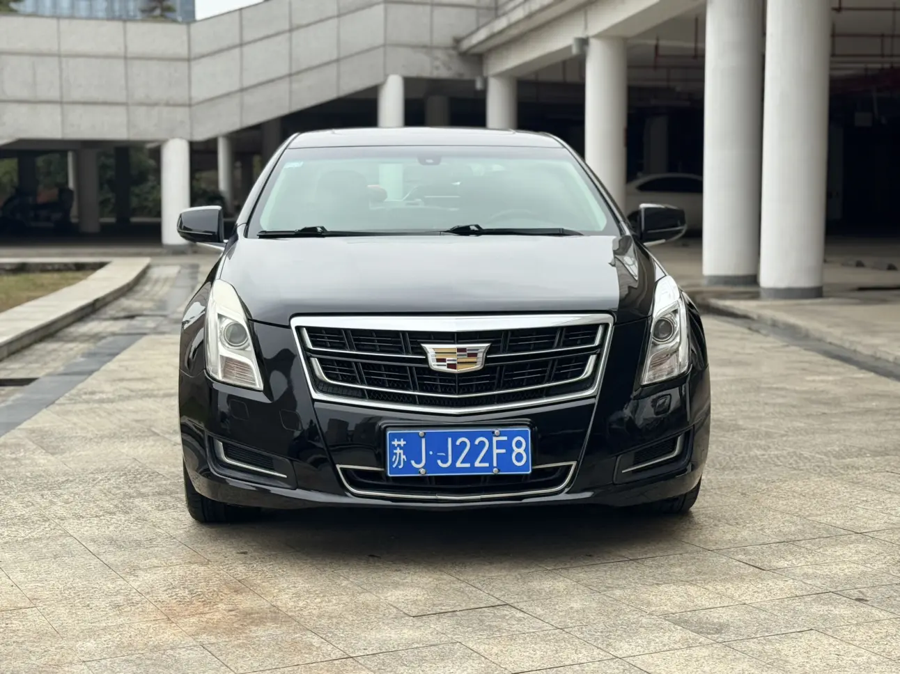 Cadillac XTS  из Китая