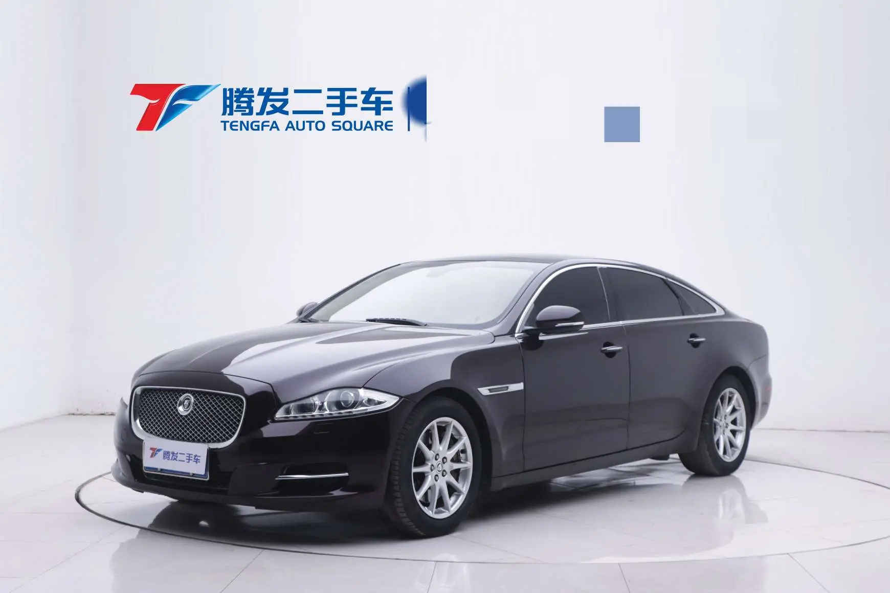 Jaguar XJ  из Китая