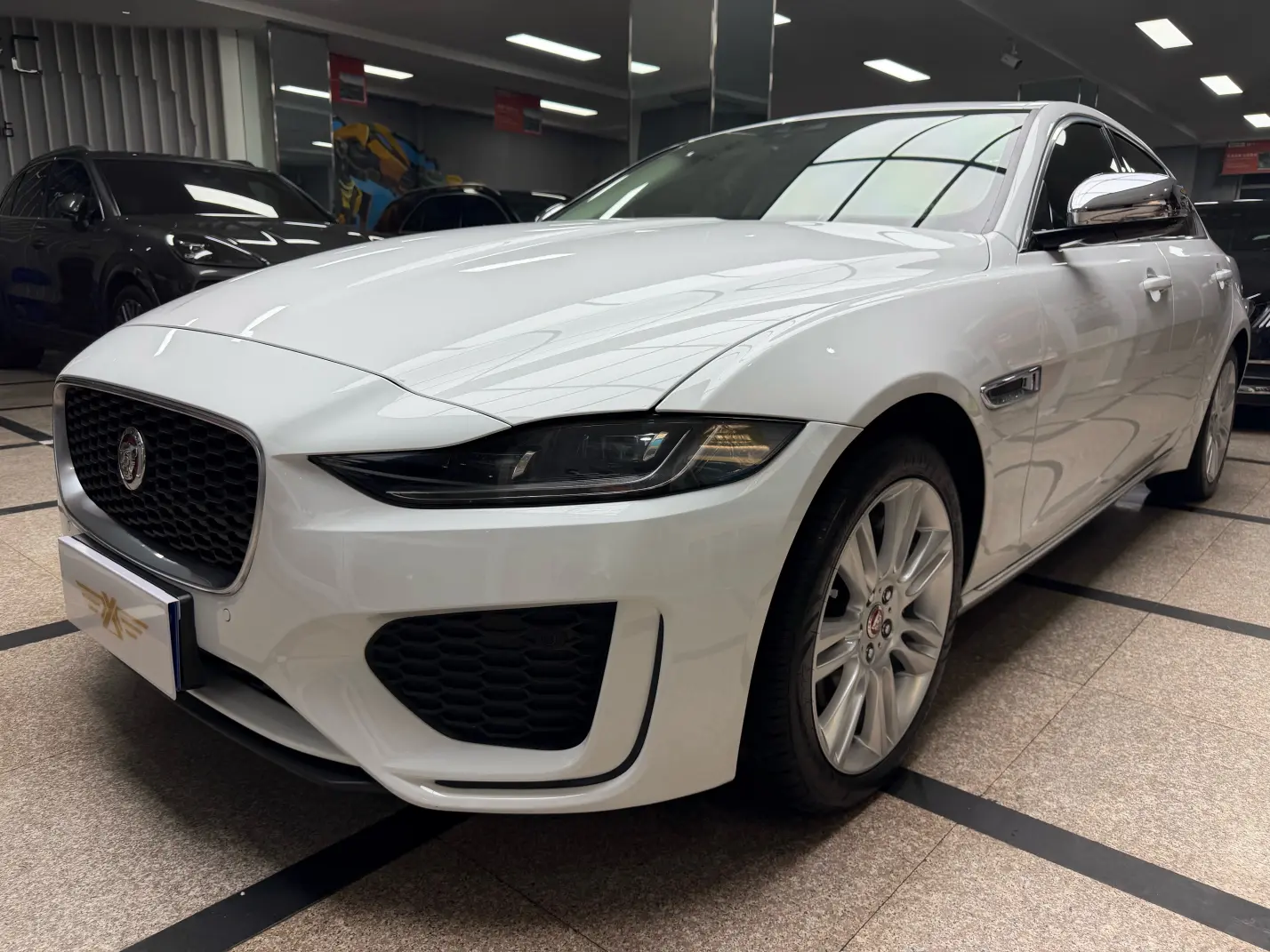 Jaguar XEL  из Китая