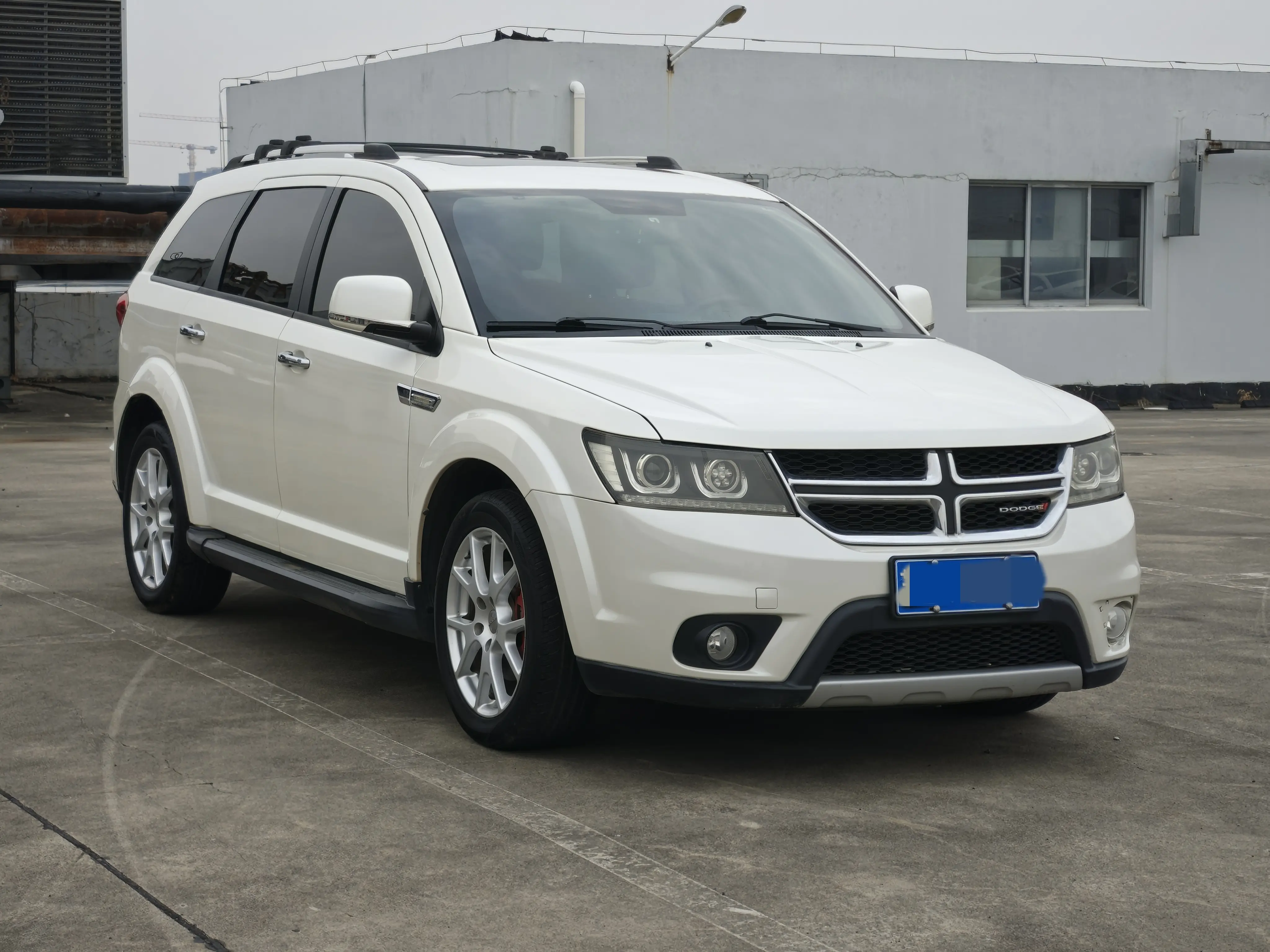 Dodge Coolwei  из Китая