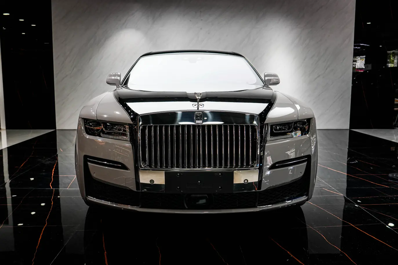 Rolls Royce Ghost  из Китая
