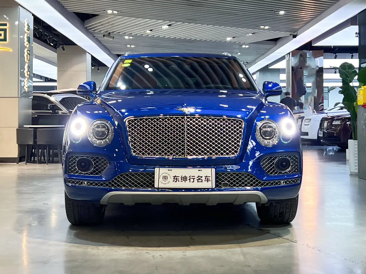 Bentley Bentayga  из Китая
