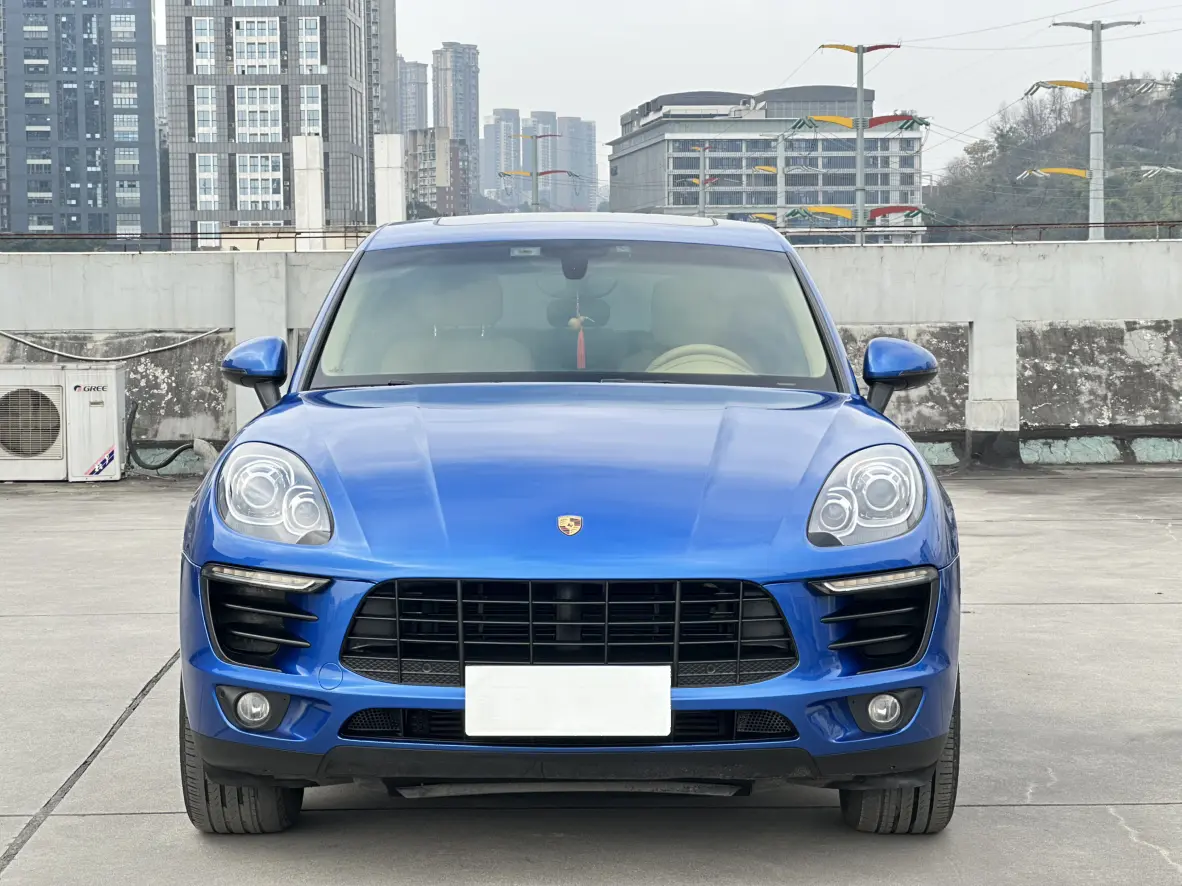 Porsche Macan  из Китая