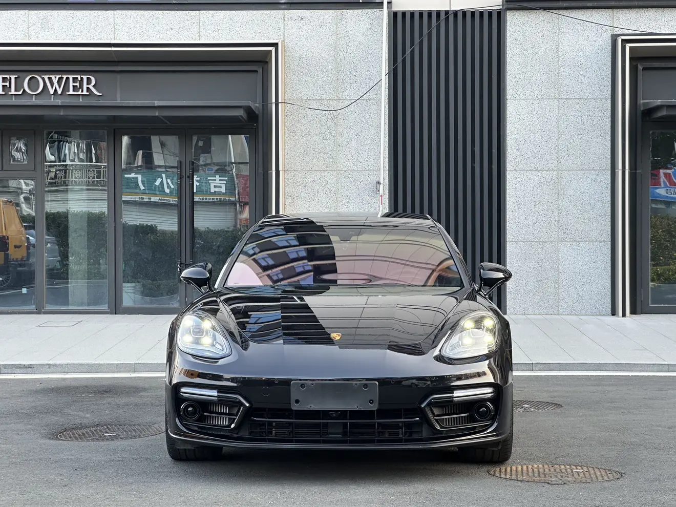 Porsche Panamera  из Китая