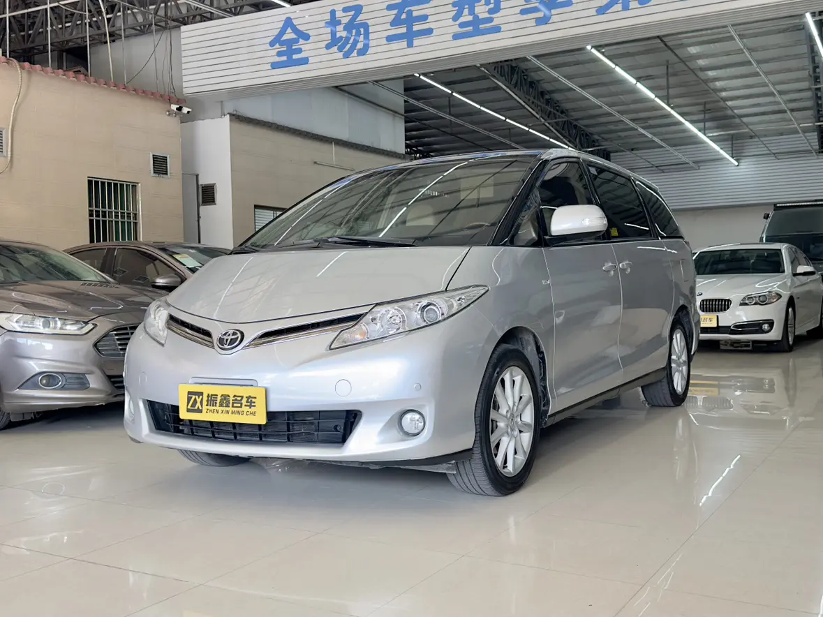 Toyota Previa  из Китая