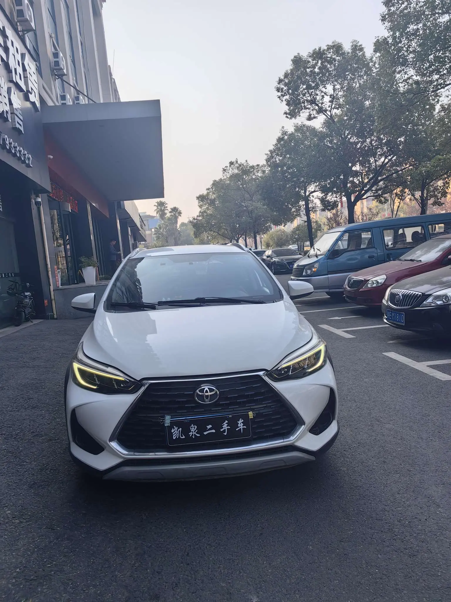 Toyota Yaris L  из Китая