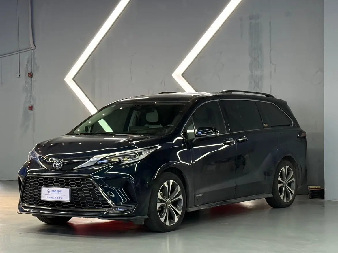 Toyota Granvia  из Китая