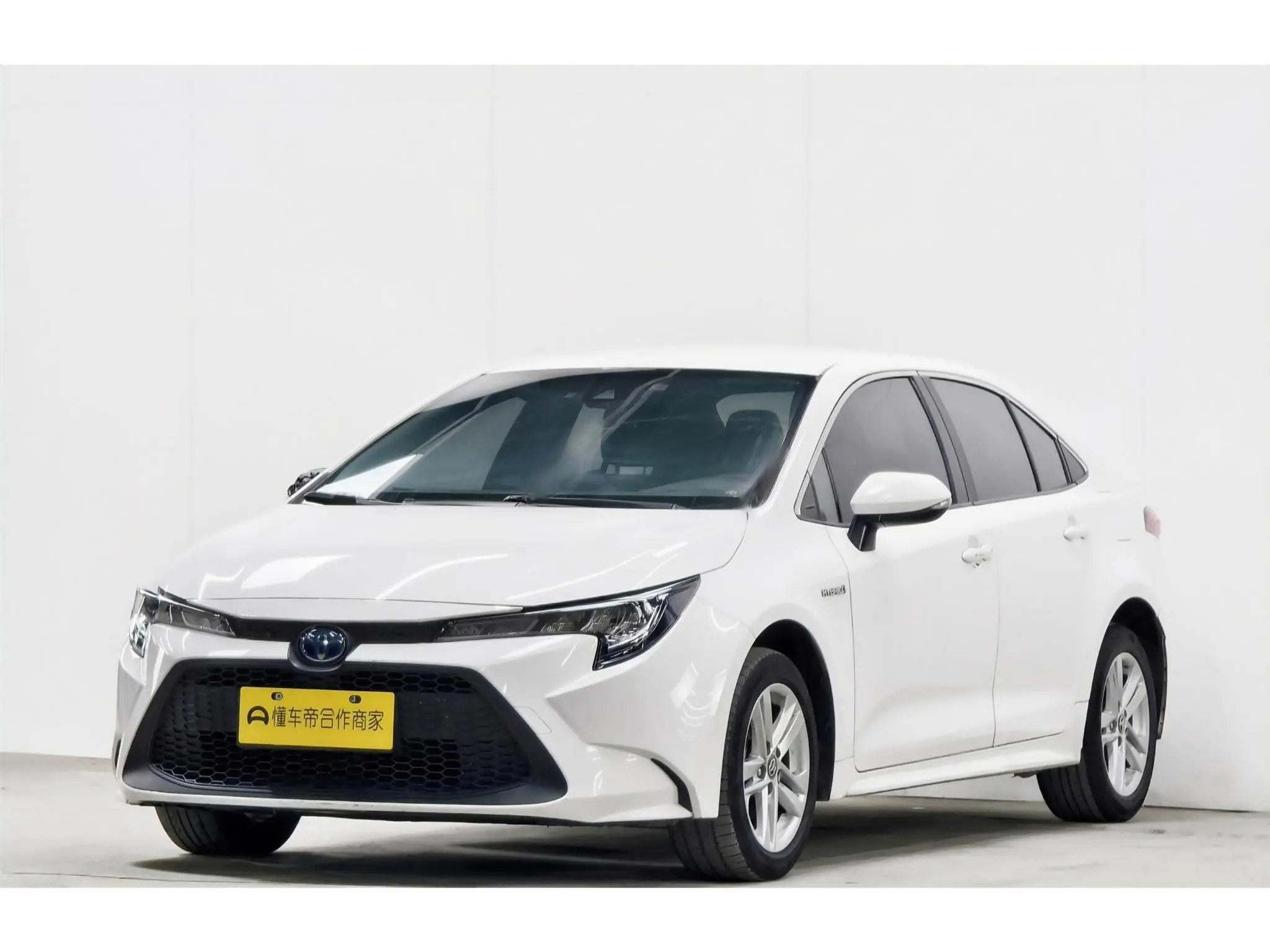 Toyota Levin (Lei Ling)  из Китая