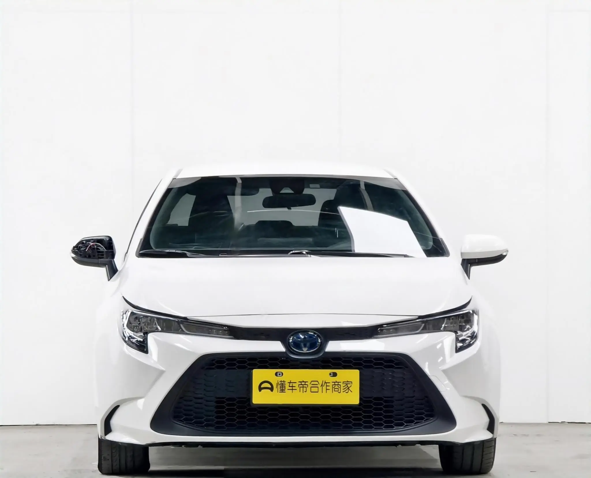 Toyota Levin (Lei Ling)  из Китая