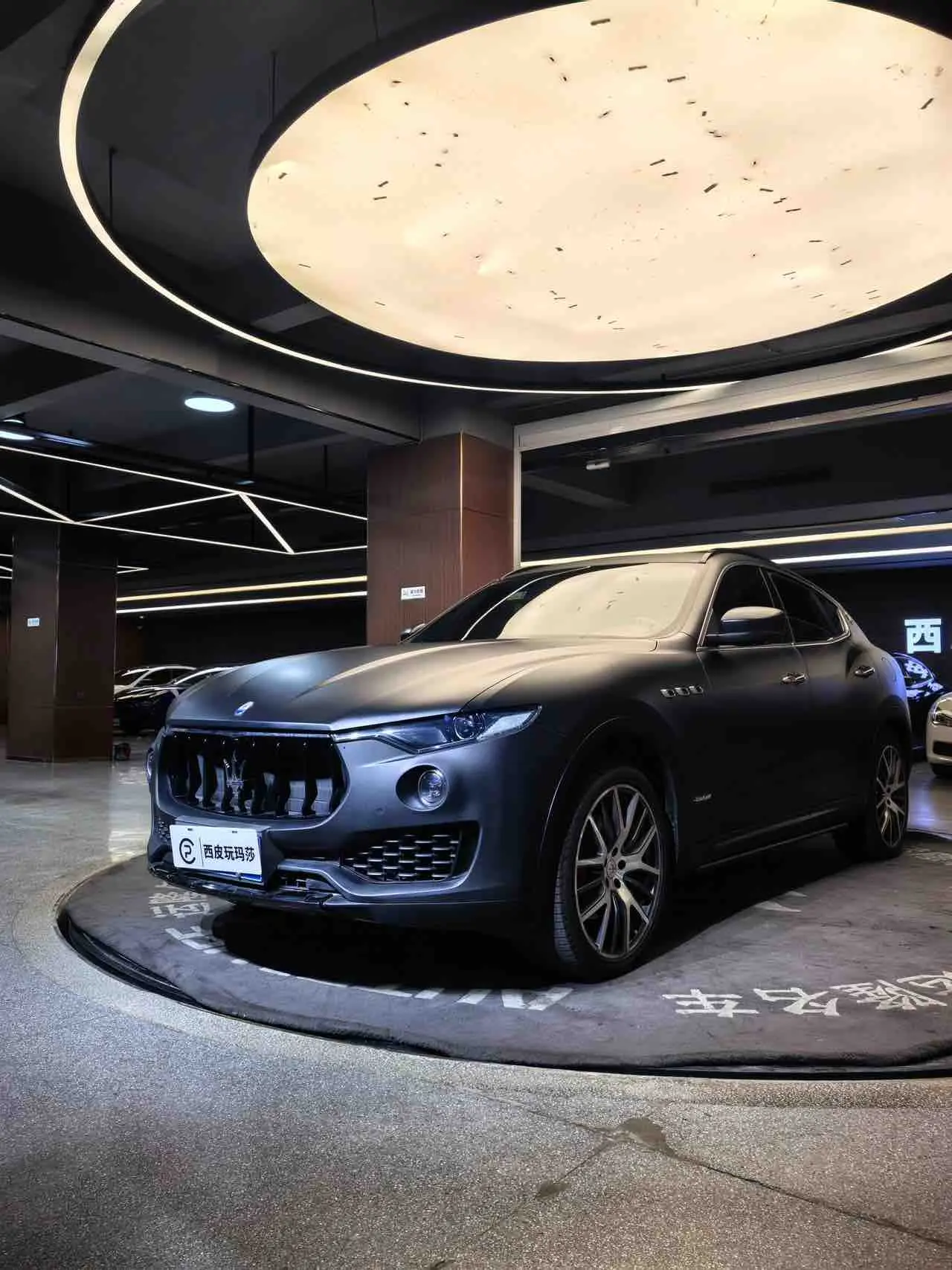 Maserati Levante  из Китая