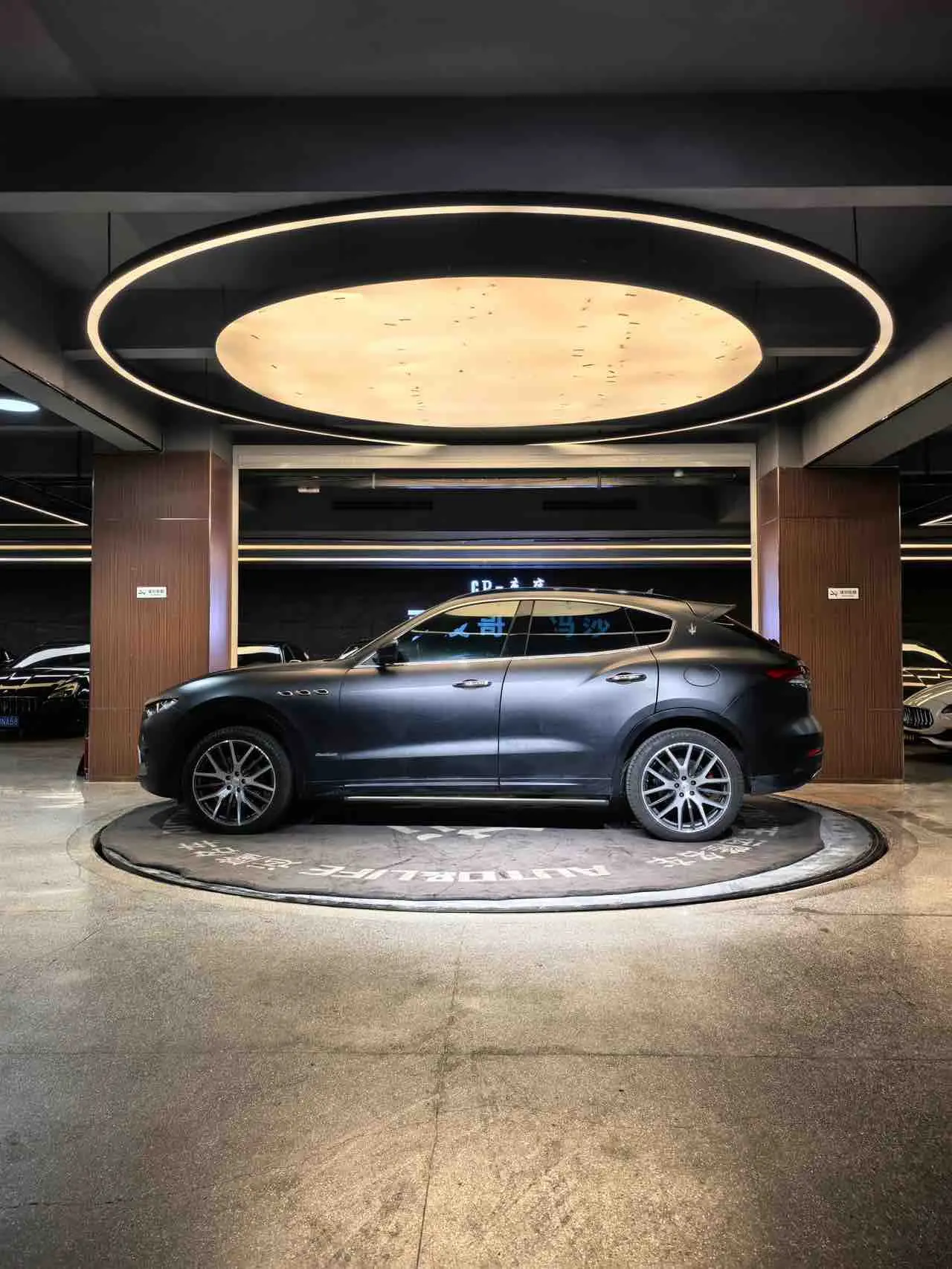 Maserati Levante  из Китая