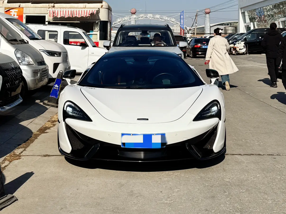 McLaren 570S  из Китая