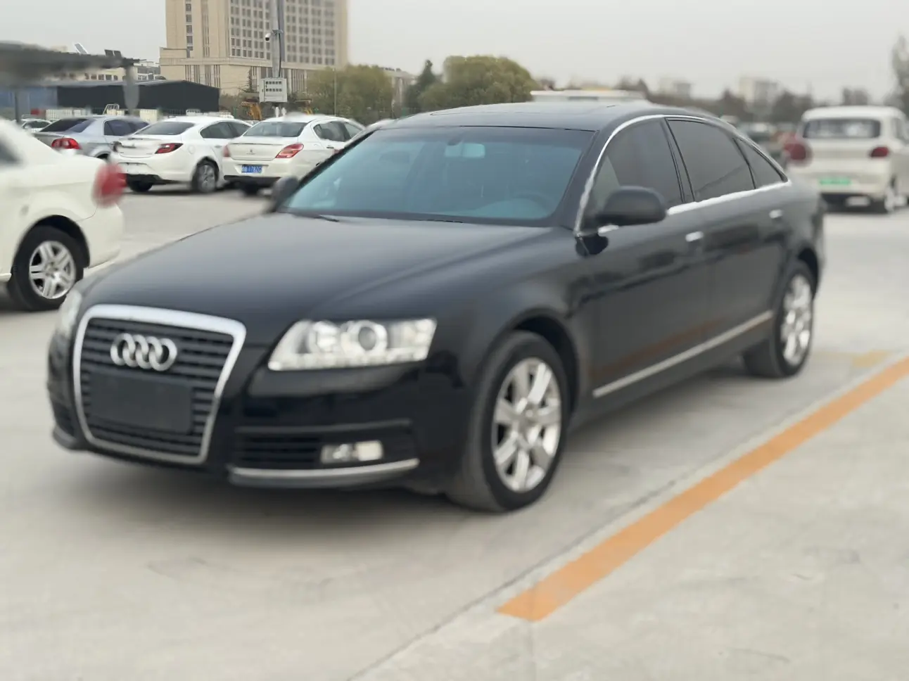 Audi A6L  из Китая