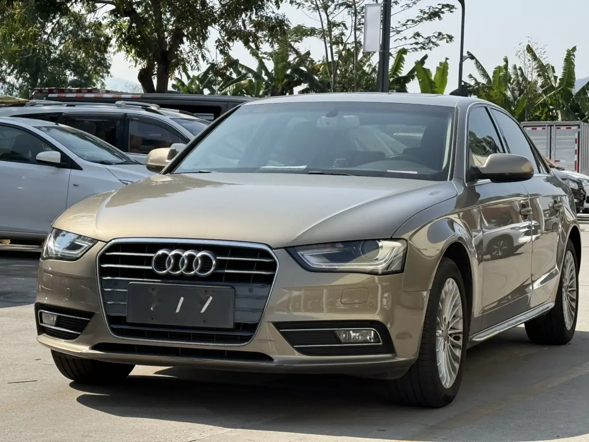 Audi A4L  из Китая