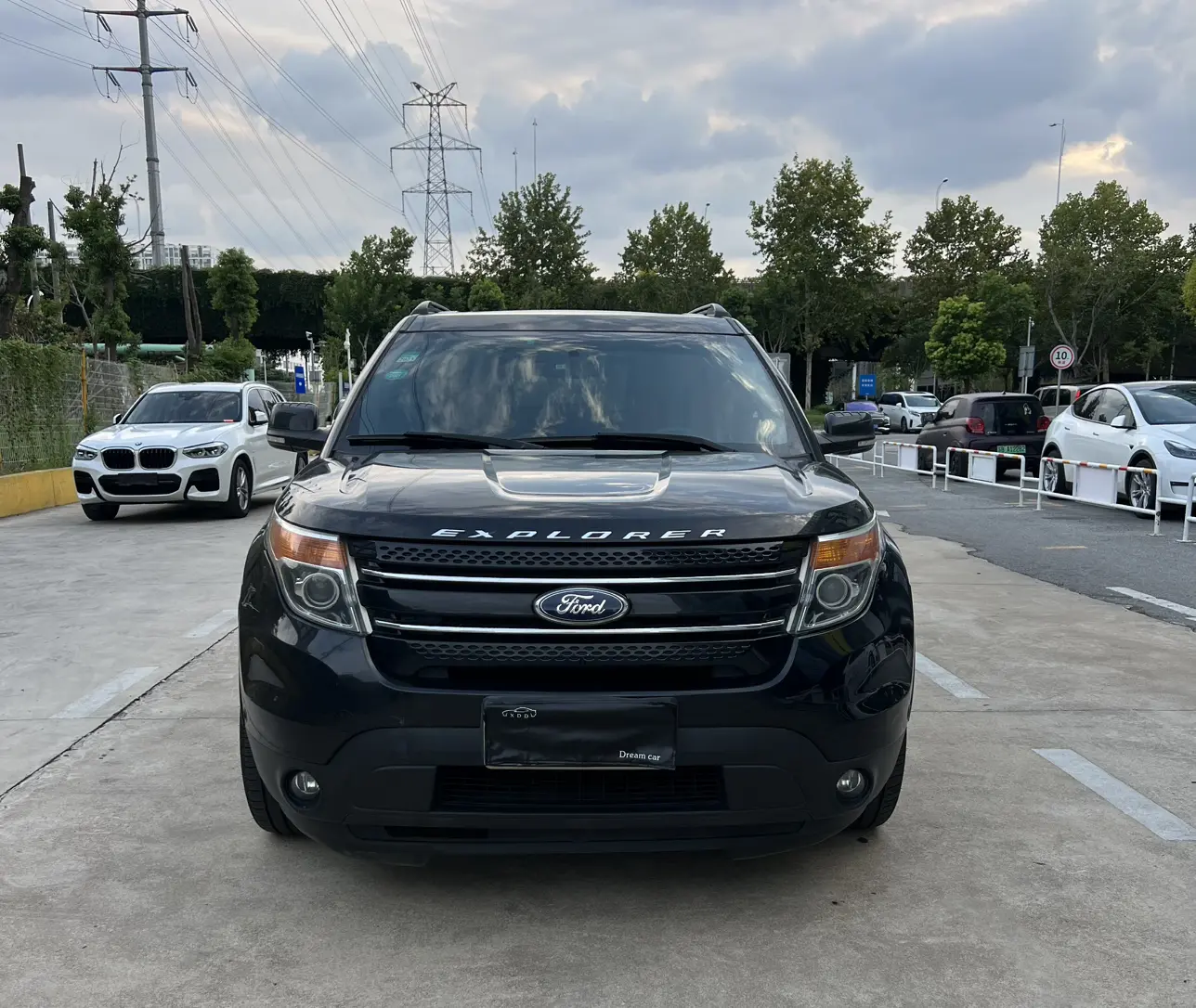 Ford Explorer  из Китая