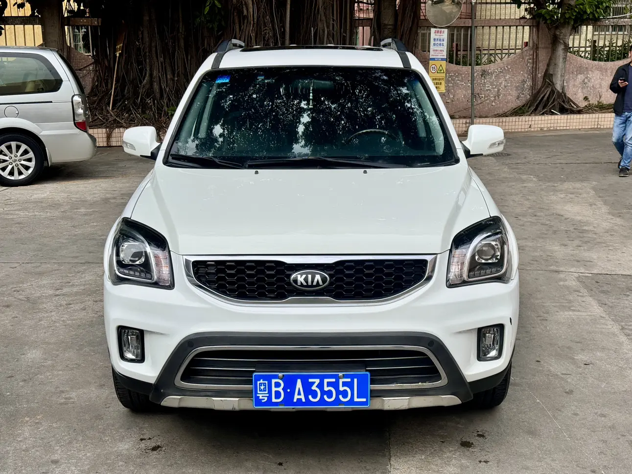 Kia Sportage  из Китая