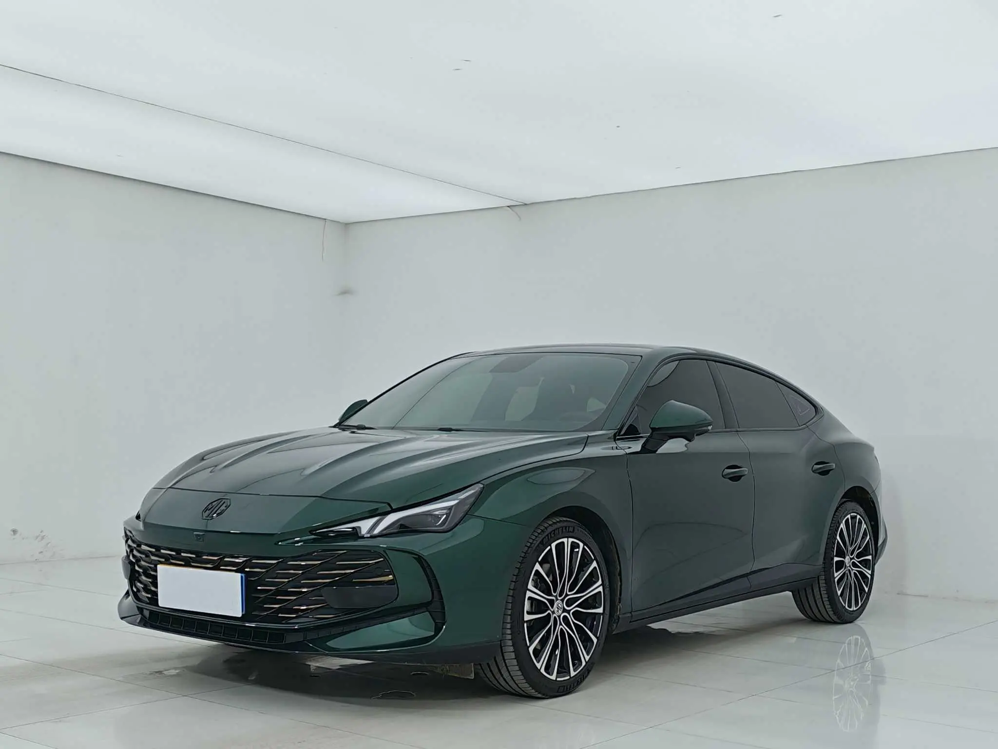 MG 7  из Китая