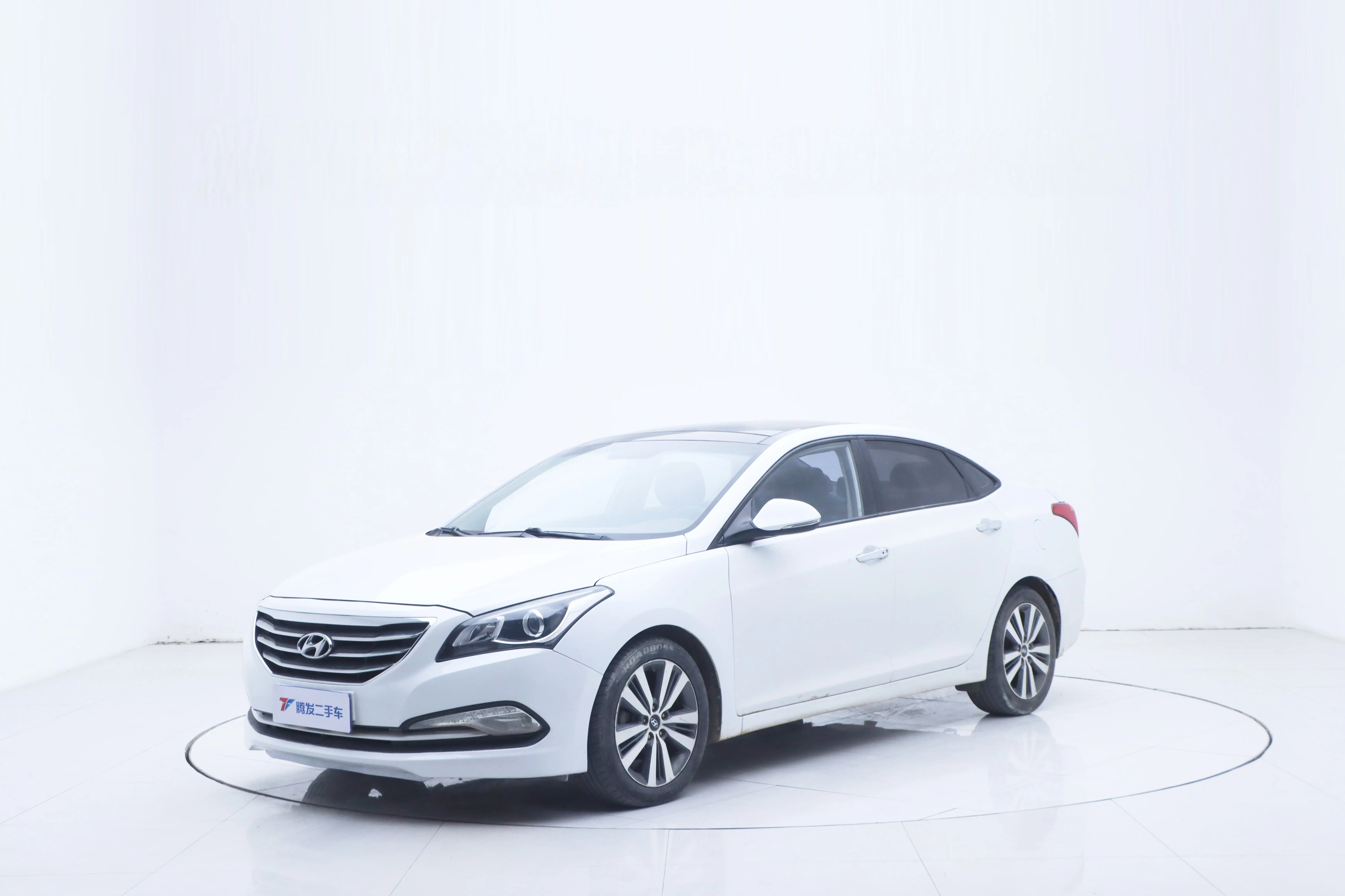 Hyundai Famous pictures  из Китая