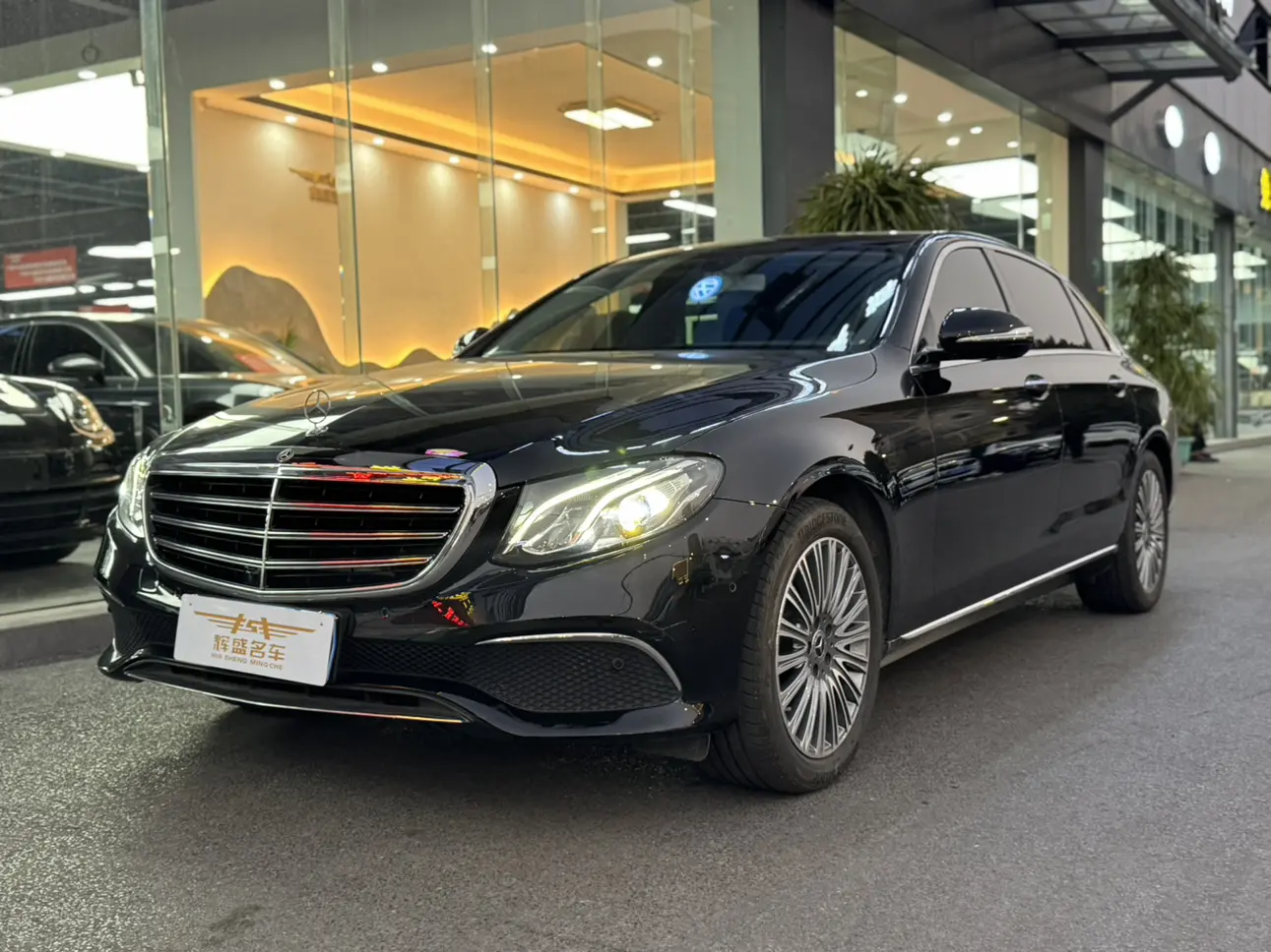 Mercedes-Benz E-Class  из Китая