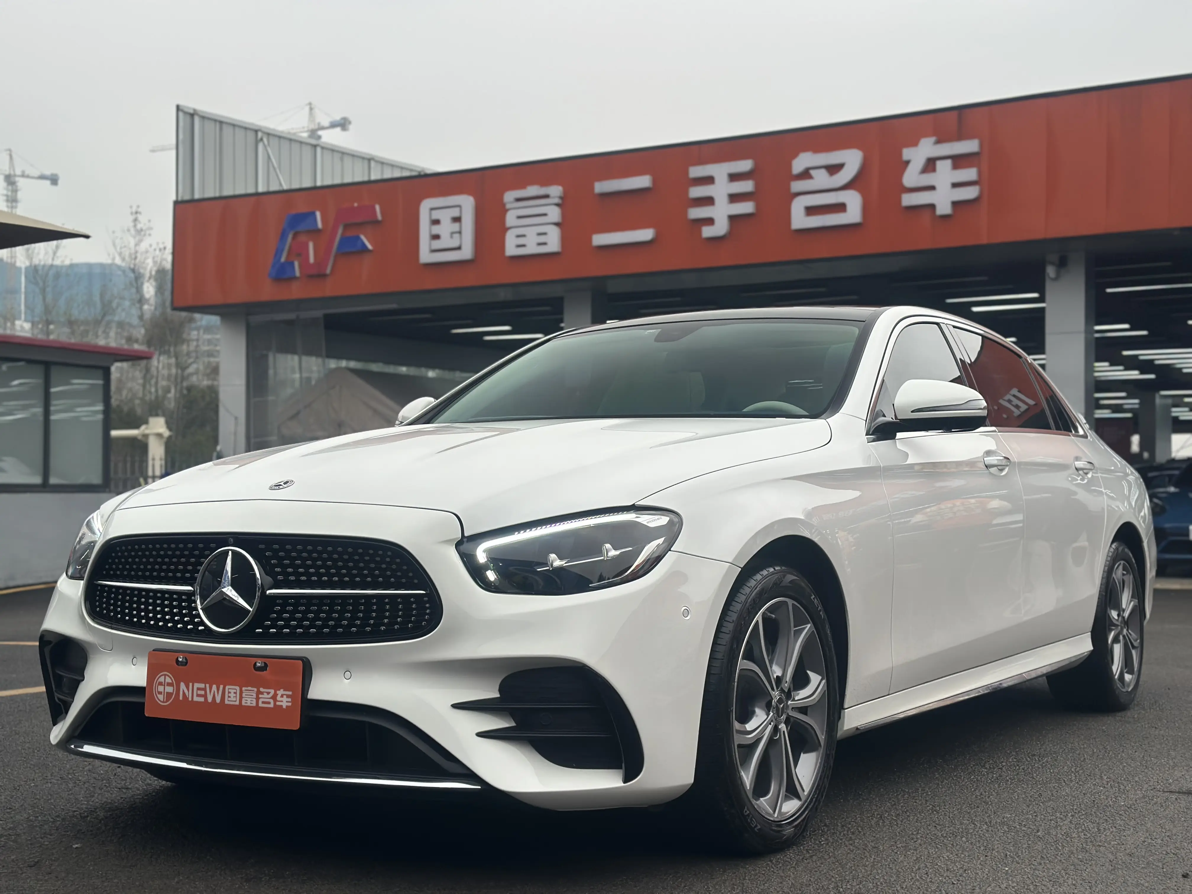 Mercedes-Benz E-Class  из Китая