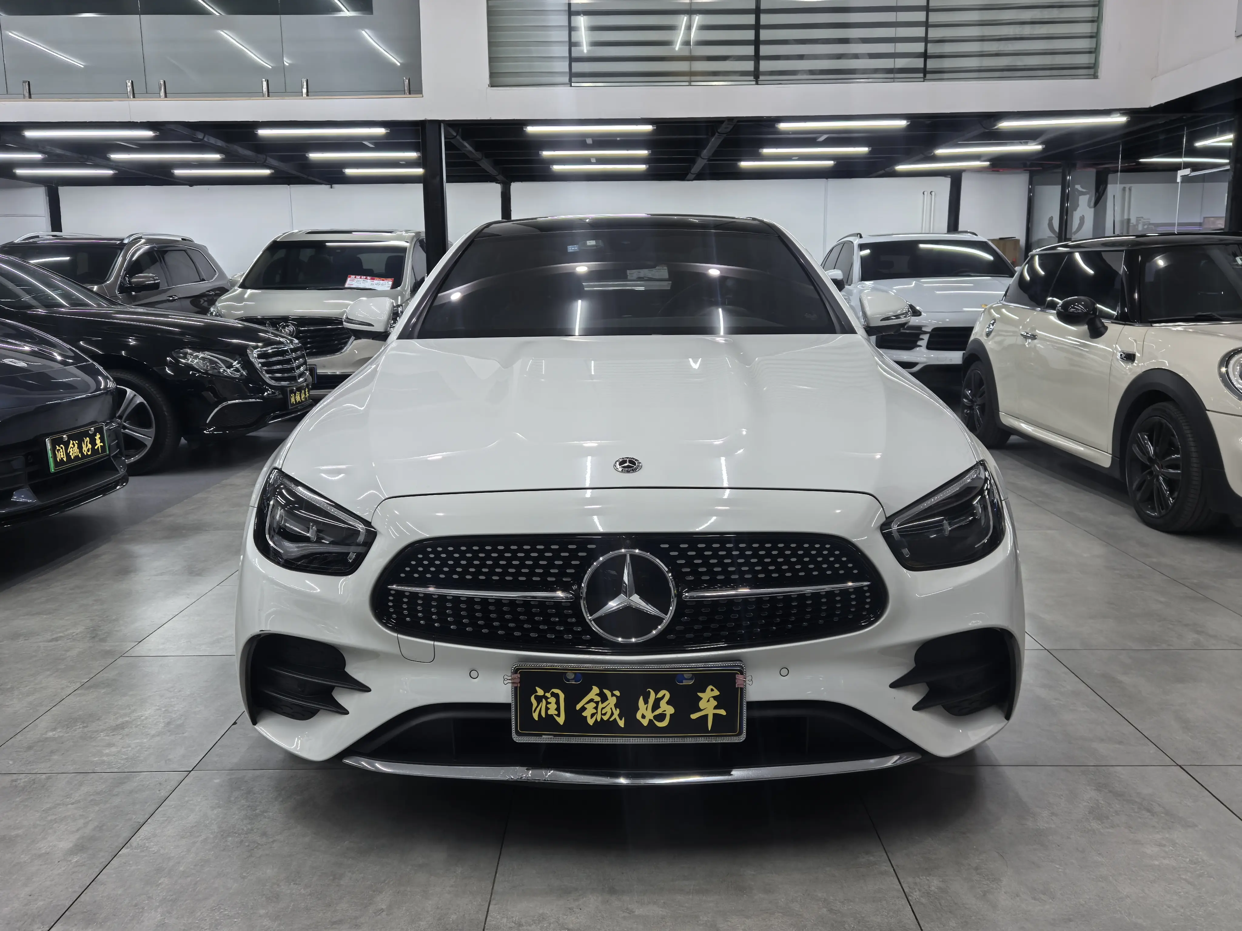 Mercedes-Benz E-Class  из Китая