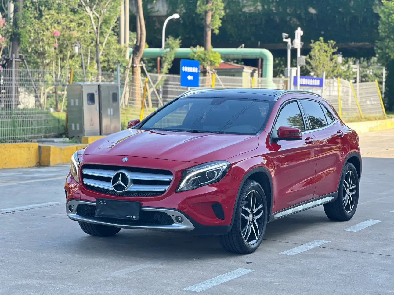 Mercedes-Benz GLA  из Китая