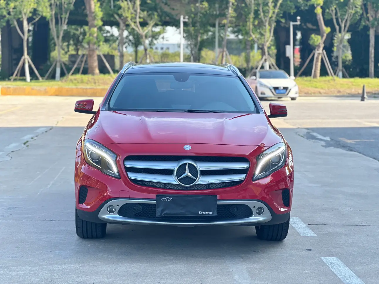 Mercedes-Benz GLA  из Китая