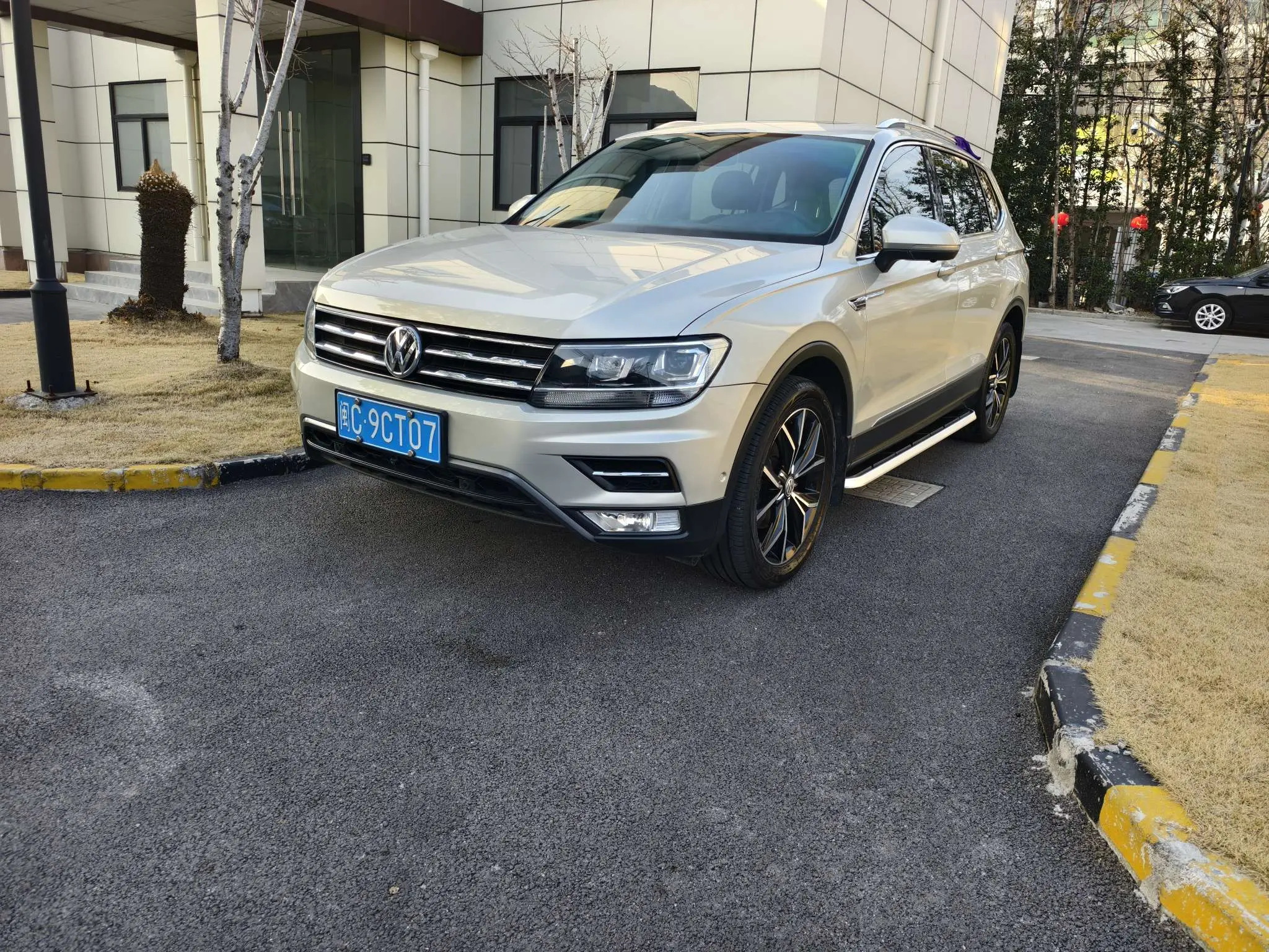Volkswagen Tiguan L  из Китая