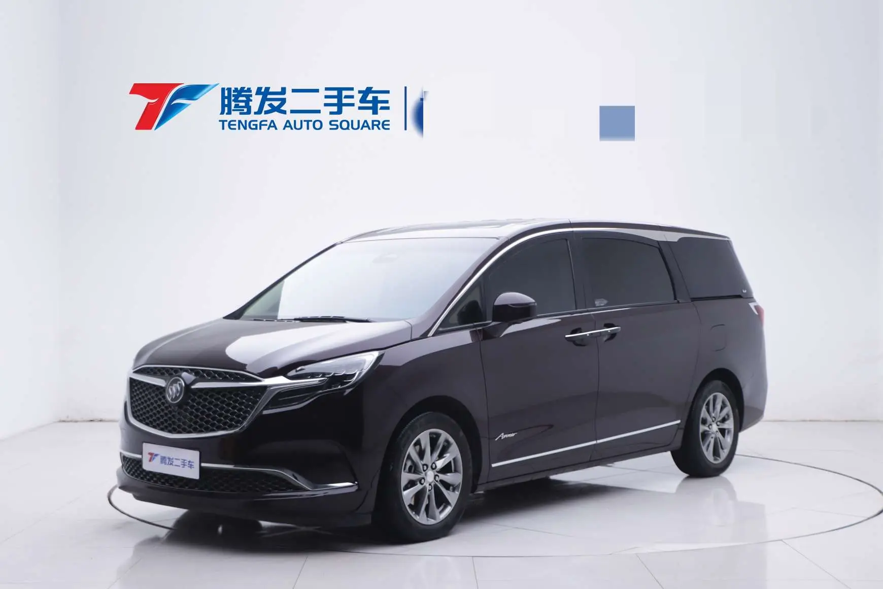 Buick GL8  из Китая