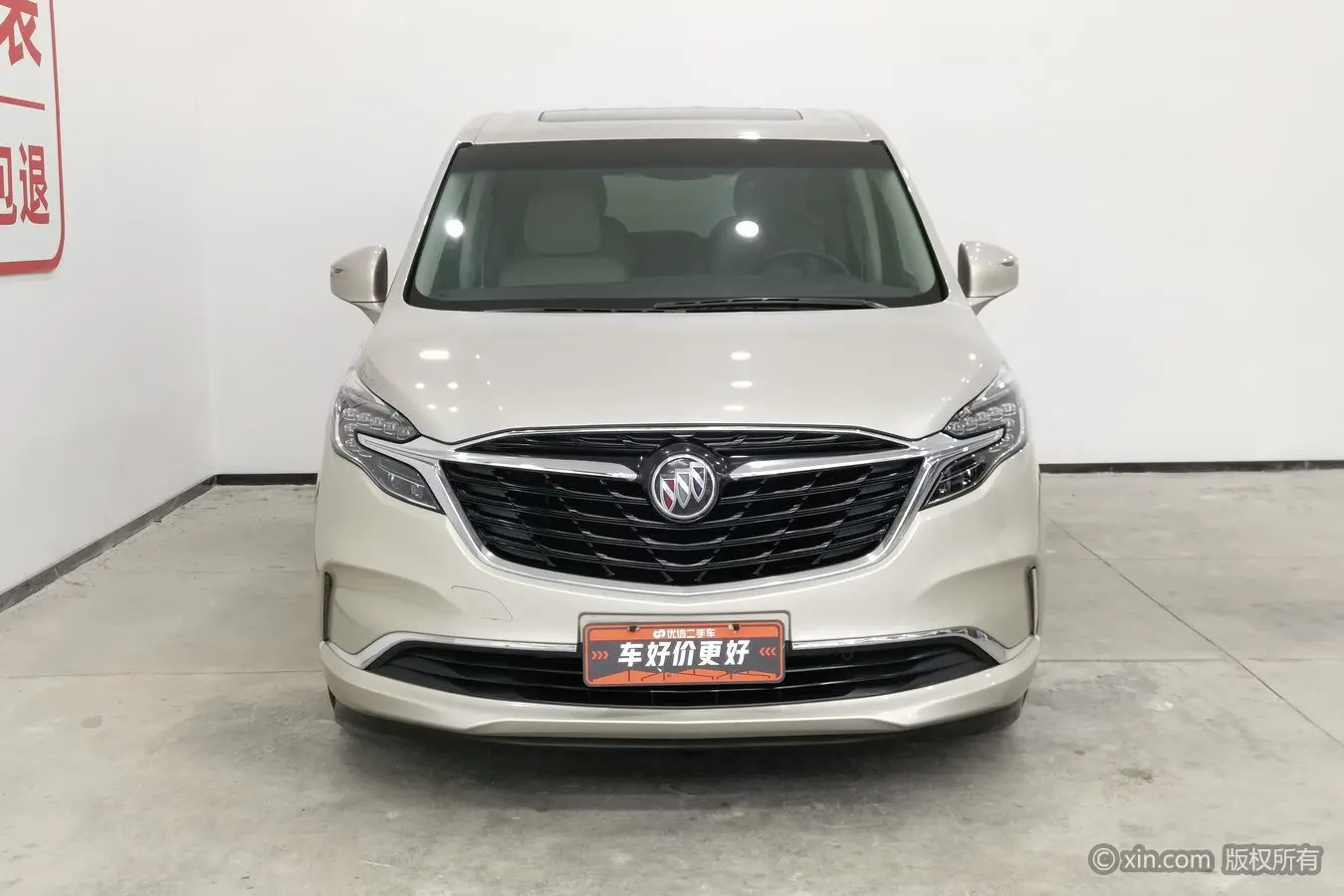 Buick GL8  из Китая