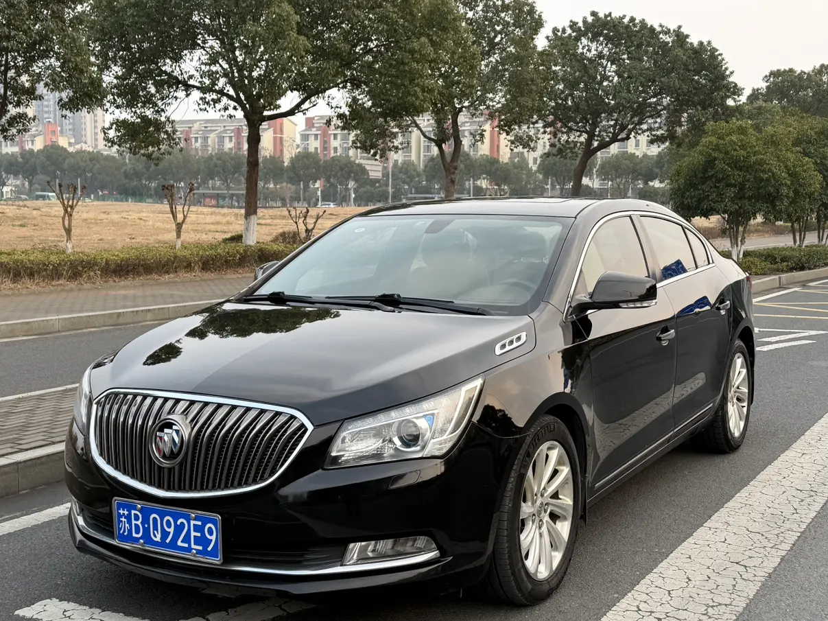 Buick LaCrosse  из Китая
