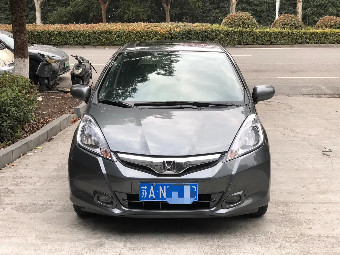 Honda Fit  из Китая