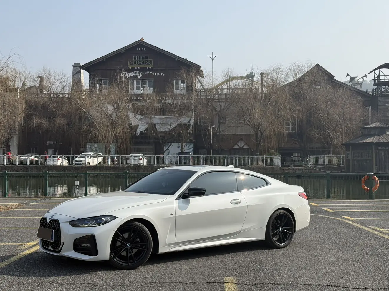 BMW 4 Series  из Китая