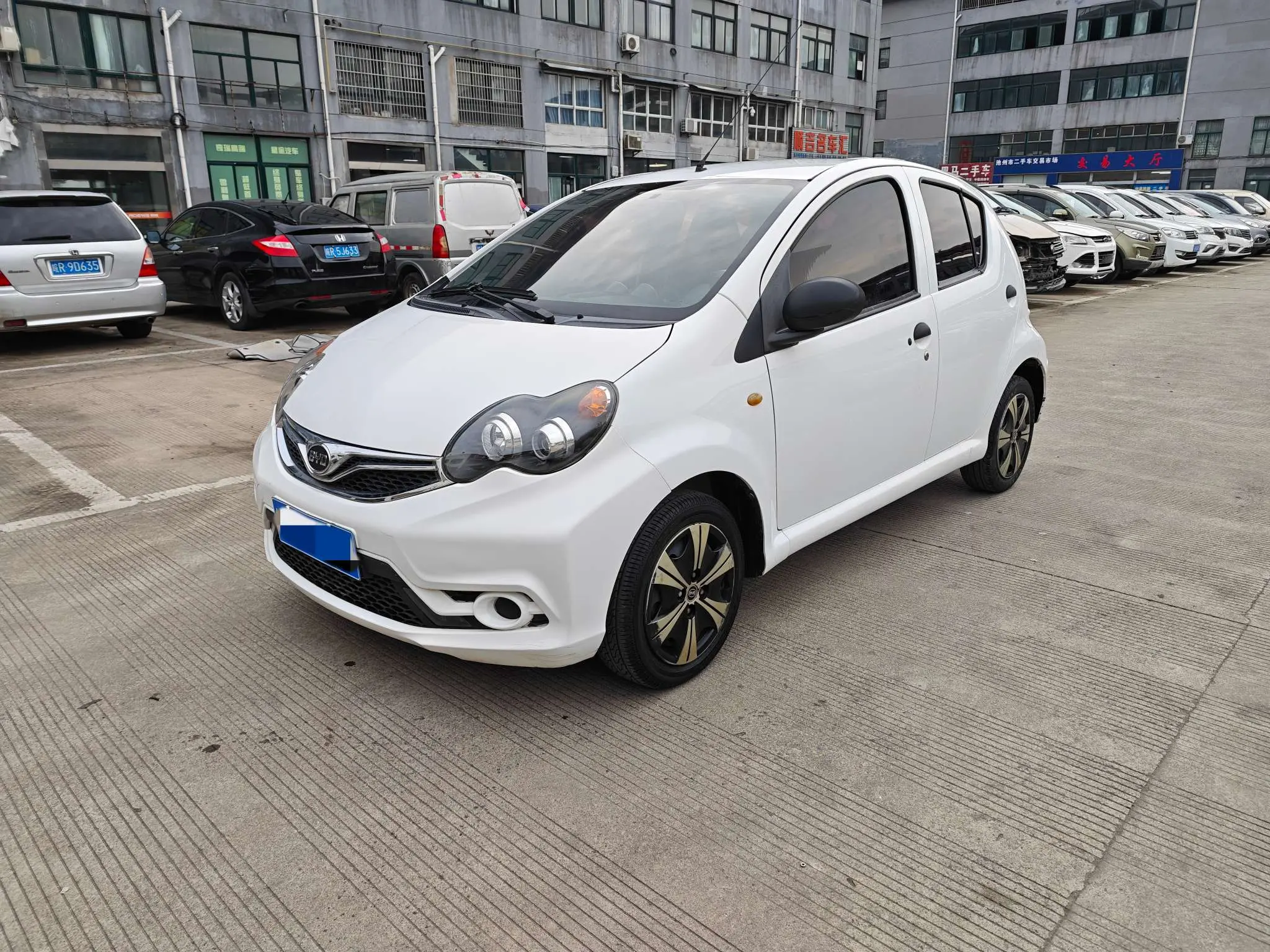 BYD F0  из Китая