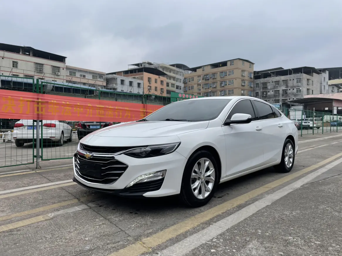 Chevrolet Malibu XL