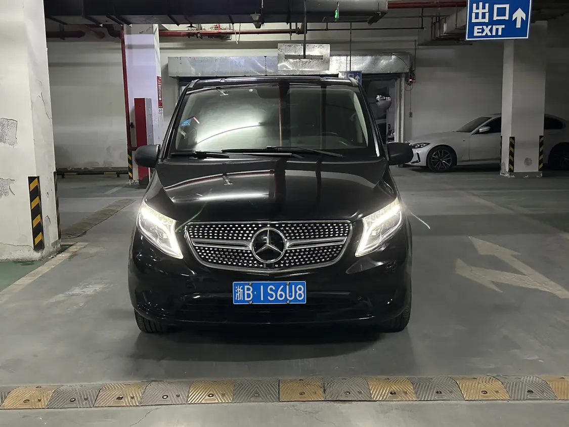 Mercedes-Benz Vito  из Китая